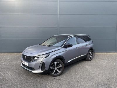 Zilver (metallic) Occasion 2024 Peugeot 5008 GTi SUV | € 34.040 (Eerlijke prijs)