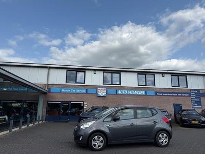 Grijs Gebruikt 2011 Kia Venga Comfort Hatchback | € 2.950 (Eerlijke prijs)