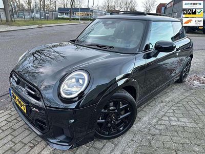 Occasion Mini Cooper Sport 156 PK (114 kW) 2024 Zwart Hatchback