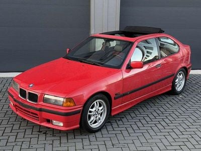 BMW 318 Compact