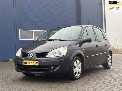 Renault Scénic II