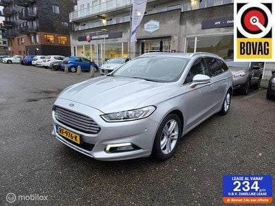Grijs Gebruikt 2017 Ford Mondeo Titanium Stationwagen | € 14.450 (Eerlijke prijs)