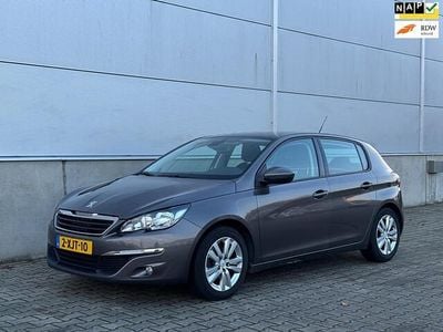 Grijs (metallic) Occasion 2014 Peugeot 308 Active Hatchback | € 2.999 (Eerlijke prijs)