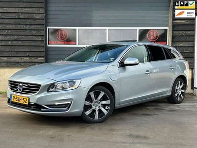 tweedehands Volvo V60 2.4 D6 AWD Plug-In Hybrid Summum Panodak Leder