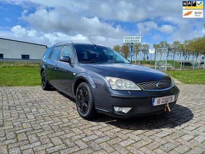 tweedehands Ford Mondeo Wagon 2.0-16V Platinum