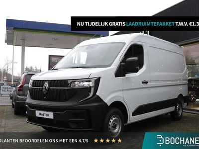 Wit Occasion 2024 Renault Master Van | € 32.252 (Eerlijke prijs)