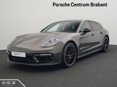 Porsche Panamera 4