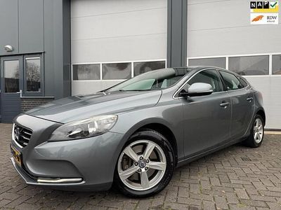 Grijs Gebruikt 2014 Volvo V40 Business Edition Hatchback | € 9.750 (Iets duurder)