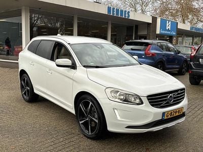 Wit Gebruikt 2014 Volvo XC60 Summum SUV | € 18.750 (Eerlijke prijs)