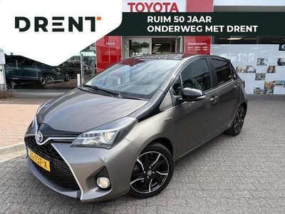 (metallic) Gebruikt 2016 Toyota Yaris Hybrid Hatchback | € 13.595 (Iets duurder)