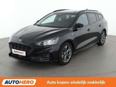Zwart Occasion 2021 Ford Focus ST-Line Stationwagen | € 20.149 (Goede deal)