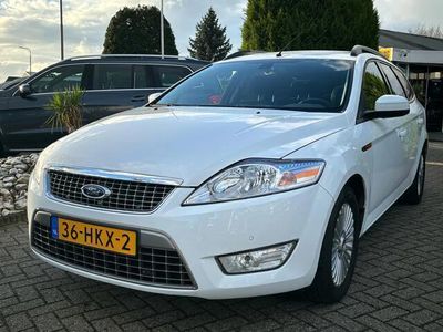 tweedehands Ford Mondeo Wagon 2.3 16V Titanium Automaat Wit Youngtimer