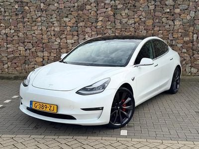 Wit Occasion 2019 Tesla Model 3 Performance Sedan | € 19.950 (Eerlijke prijs)