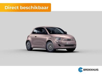 Bruin (metallic) Nieuw 2025 Fiat 500e La Prima Hatchback | € 35.190 (Iets duurder)