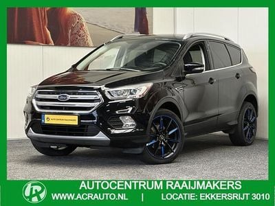 Zwart (metallic) Occasion 2018 Ford Kuga Cool & Connect SUV | € 16.440 (Eerlijke prijs)