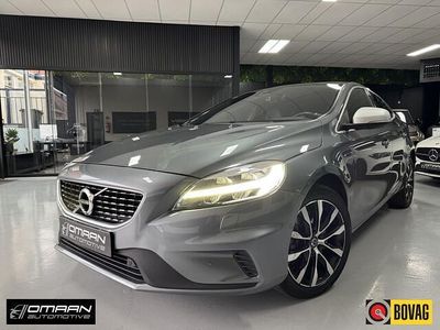Grijs Gebruikt 2019 Volvo V40 R-Design Stationwagen | € 16.990 (Eerlijke prijs)