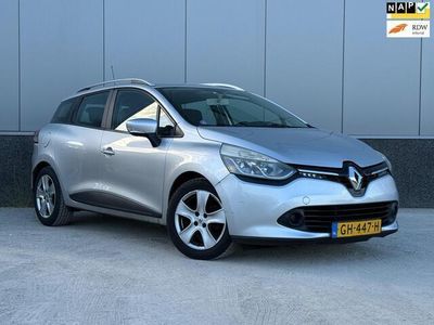 Grijs Occasion 2014 Renault Clio GrandTour Dynamique Stationwagen | € 3.750 (Eerlijke prijs)
