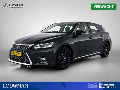 Lexus CT200h