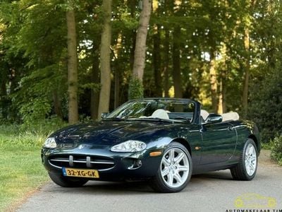 Jaguar XK8