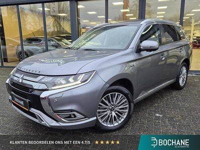 Grijs Occasion 2020 Mitsubishi Outlander P-HEV Intense+ SUV | € 24.245 (Iets duurder)