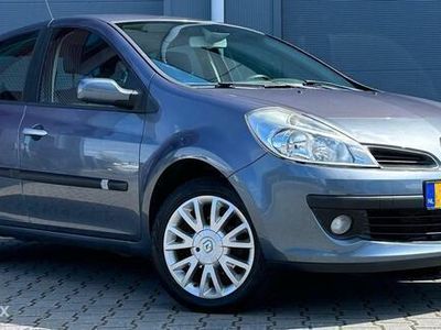 tweedehands Renault Clio 1.6 16V Dynamique Clima/Cruise/Bluetooth/Elekr.pakket