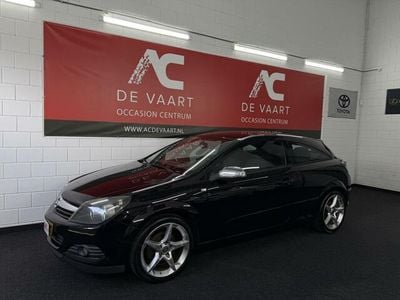 Opel Astra GTC