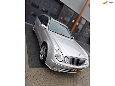Occasion Mercedes E320 Avantgarde 224 PK (164 kW) 2004 Grijs (metallic) Stationwagen