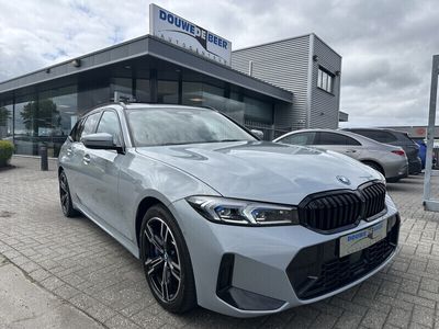 BMW 330e