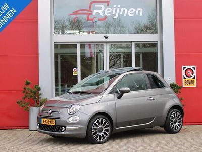 tweedehands Fiat 500 1.0 Hybrid 70PK DOLCEVITA | NAVIGATIE | PANORAMISCH SCHUIF/KANTEL DAK | APPLE CARPLAY/ANDROID AUTO | PARKEERSENSOREN | CRUISE CONTROL | LICHT/REGEN SENSOR | LICHTMETALEN VELGEN 16" "COLLEZIONE | HALF LEDEREN BEKLEDING | DIGITAAL INTRUMENTENPANEEL