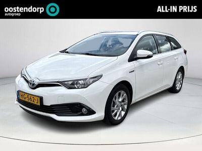 Toyota Auris Hybrid
