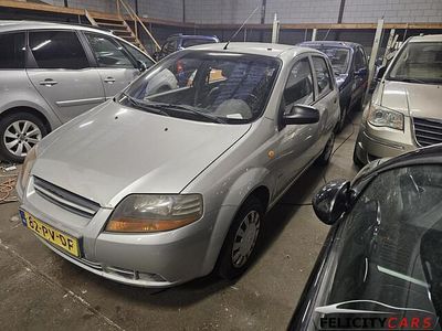 Grijs Gebruikt 2004 Chevrolet Kalos Hatchback | € 1.750 (Iets duurder)
