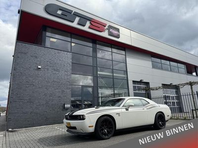 tweedehands Dodge Challenger R/T Hemi 5.7 V8 | Schuifdak | Volleder | Navi | Ca