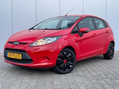 Occasion Ford Fiesta Limited 60 PK (44 kW) 2011 Rood Hatchback
