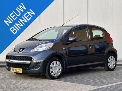 Grijs Gebruikt 2011 Peugeot 107 Hatchback | € 3.950 (Eerlijke prijs)