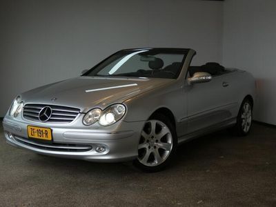 Grijs Gebruikt 2003 Mercedes CLK320 Avantgarde Cabriolet | € 11.950 (Duur)