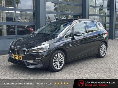 Zwart Gebruikt 2020 BMW 218 Executive Stationwagen | € 22.650 (Eerlijke prijs)