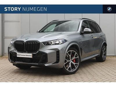 Grijs Occasion 2024 BMW X5 Executive SUV | € 94.450 (Eerlijke prijs)