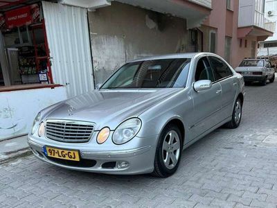 Mercedes E270