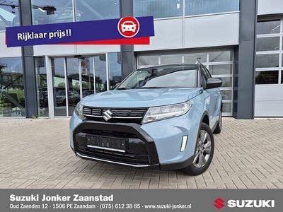 Blauw (metallic) Occasion 2025 Suzuki Vitara SUV | € 27.450 (Eerlijke prijs)