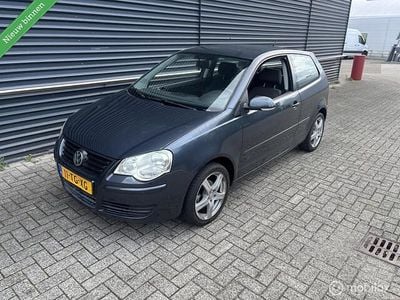 VW Polo