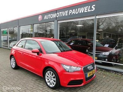 Rood Gebruikt 2012 Audi A1 Comfort Hatchback | € 4.950 (Iets duurder)