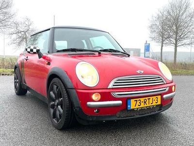 Gebruikt 2002 Mini Cooper Hatchback | € 1.300 (Eerlijke prijs)