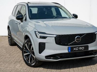 Nieuw Volvo XC90 Plus 310 PK (228 kW) 2025 Grijs SUV