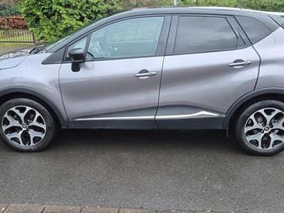 Occasion Renault Captur Bose Edition 118 PK (86 kW) 2018 Grijs (metallic) SUV