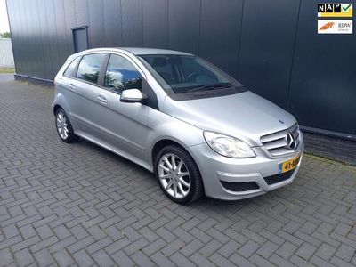 Mercedes B180