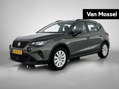 Groen Gebruikt 2022 Seat Arona Style SUV | € 17.944 (Eerlijke prijs)