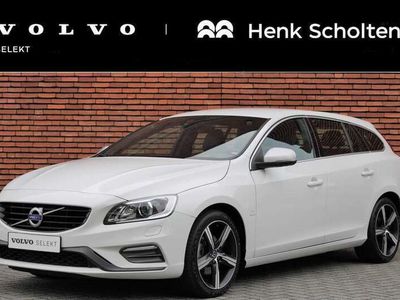 tweedehands Volvo V60 T4 190PK Business Sport, Leder/ Alcantara Bekledin