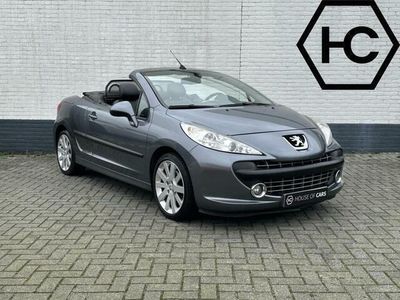 Grijs Gebruikt 2007 Peugeot 207 CC Cabriolet | € 6.950
