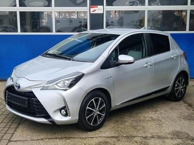 Occasion Toyota Yaris Hybrid Limited 2020 Grijs Hatchback