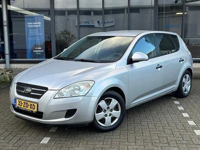 tweedehands Kia Ceed 1.4 X-tra